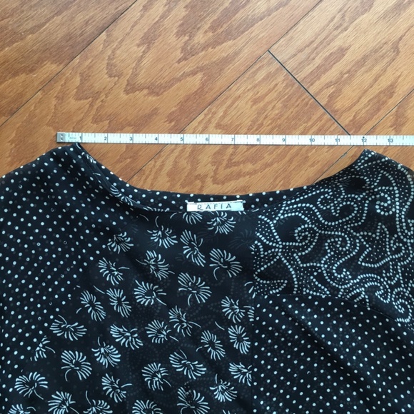 Rafia Studio Sheer Black Print Short Sleeve Top - Picture 5 of 5